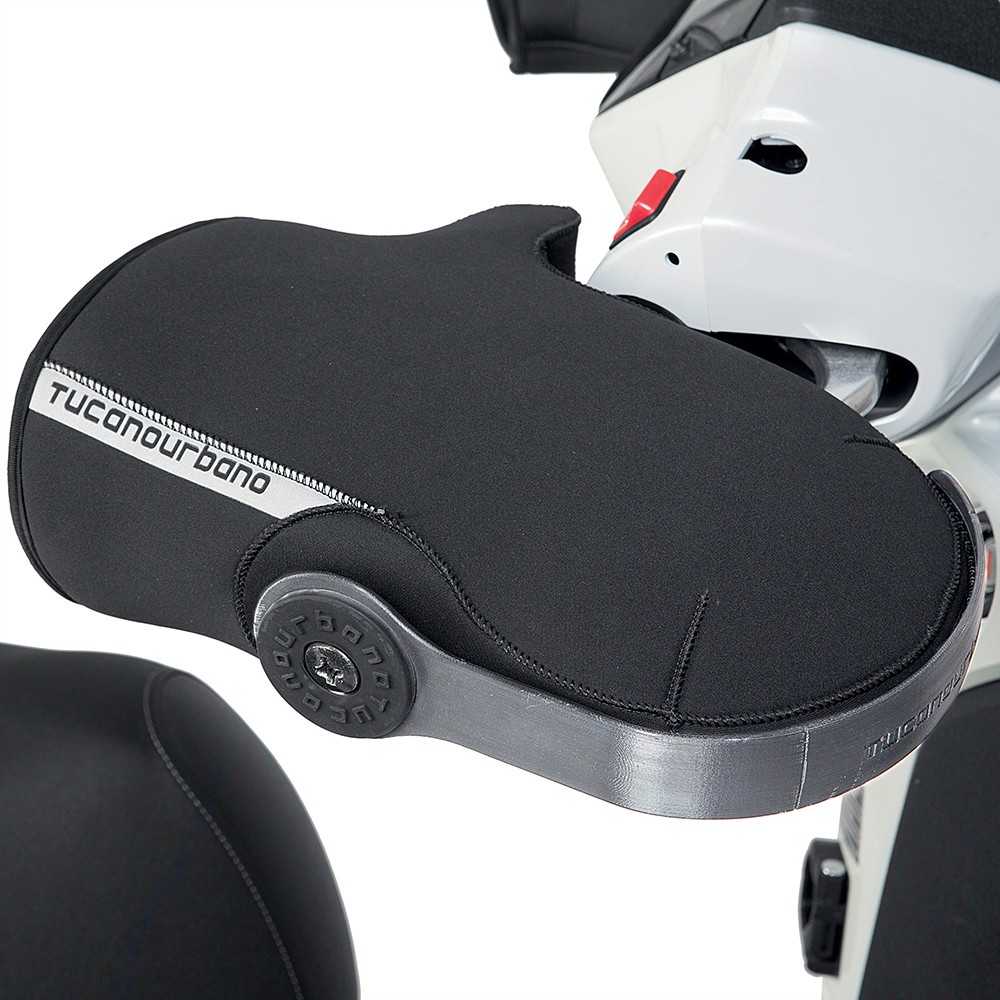 Tucano Urbano Handlebar Muffs R363 Modern Scooters