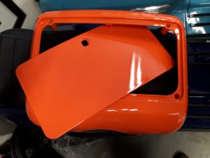 BRAND NEW SCOMADI ORANGE TOOLBOX AND DOOR . (MOST COLOURS AVAILABLE) Modern Scooters