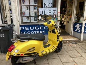 VESPA GTS 300 SUPERSPORT ABS Modern Scooters