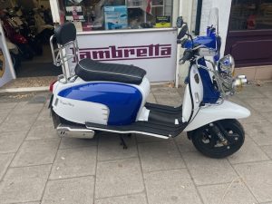 ROYAL ALLOY GT 125 Modern Scooters
