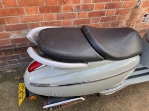 PEUGEOT DJANGO HERITAGE 125 Modern Scooters