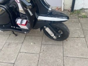 SCOMADI TT 125 Modern Scooters