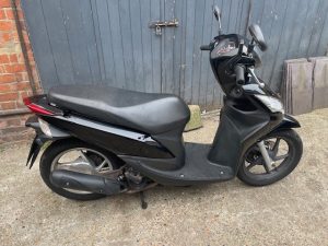 HONDA VISION 110 Modern Scooters