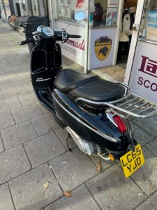 PEUGEOT DJANGO 125 Modern Scooters