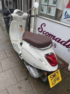 VESPA PRIMAVERA 125 ABS Modern Scooters