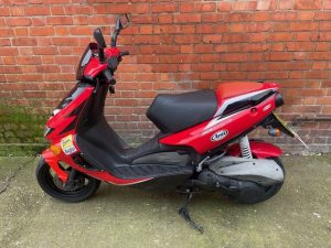 APRILIA SR 125 2 STROKE Modern Scooters