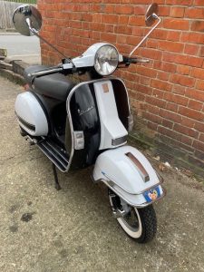 VESPA PX125 Modern Scooters