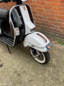 VESPA PX125 Modern Scooters