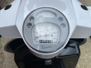 VESPA PX125 Modern Scooters