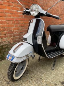 VESPA PX125 Modern Scooters