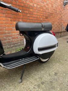 VESPA PX125 Modern Scooters