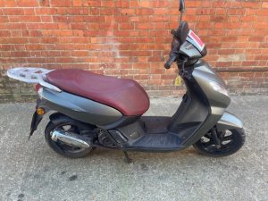 PEUGEOT KISBEE 50 2017 Modern Scooters